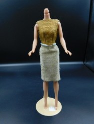 1644 1965 BARBIE ON THE AVENUE SLEEVELESS DRESS GOLD LAME TOP SOLO